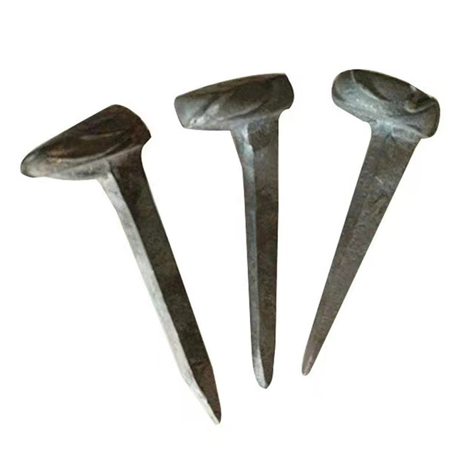 Arema Uic Forged Dog Spike Cut Track Spike of various sizes used to Fix Rails